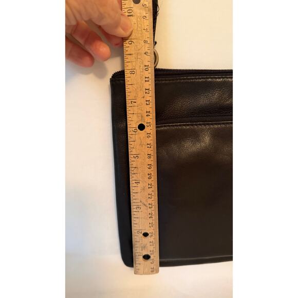 Fossil Black Leather Crossbody Bag - Picture 2 of 8